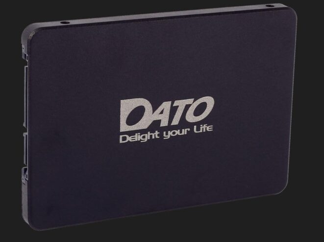 DATO SOLID STATE DRIVE SSD DS700 SATA3 2.5″ STORAGE DRIVE (512 GB)