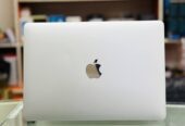 macbook 2015 retina core M 12.5 inch