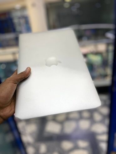 apple macbook air 12.5 inch