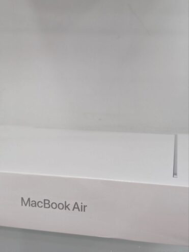 New Macbook Air Apple M2 chip