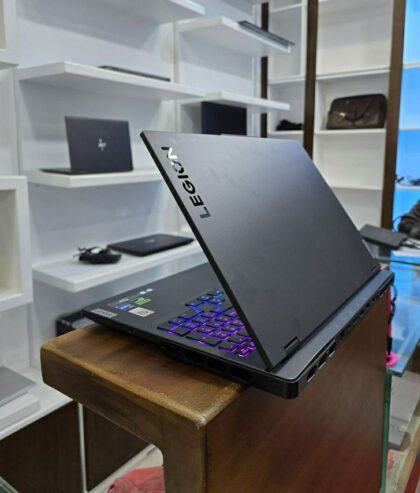 Lenovo legion pro 7