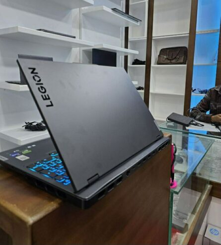 Lenovo legion pro 7