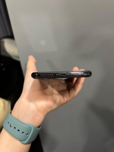 iPhone XS Max black 265gb dual SiM (No Face ID)