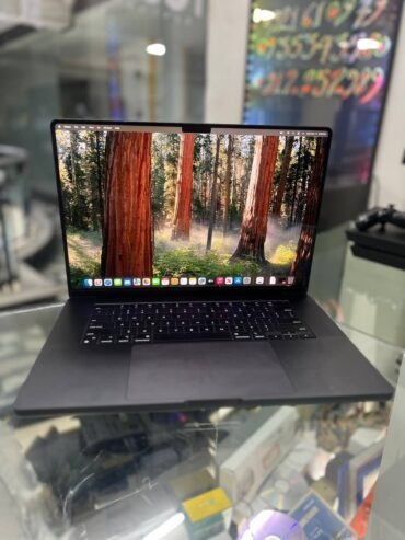 Apple MacBook Pro 16″ M3 Max chip 36GB RAM 1TB SSD Space Black MRW33LL/A