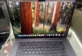 Apple MacBook Pro 16″ M3 Max chip 36GB RAM 1TB SSD Space Black MRW33LL/A